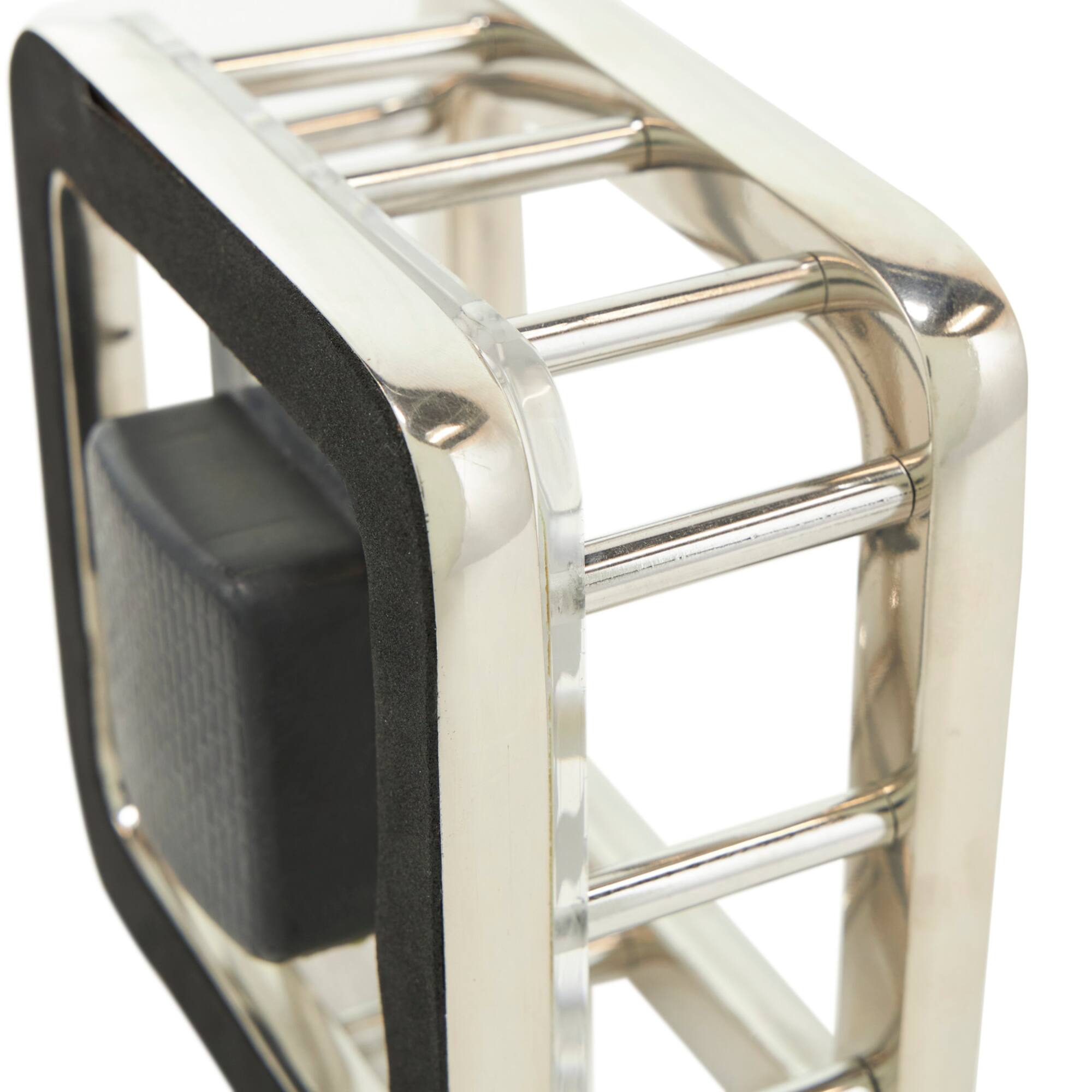 6" Silver Aluminum Geometric Dimensional Open Frame Clock